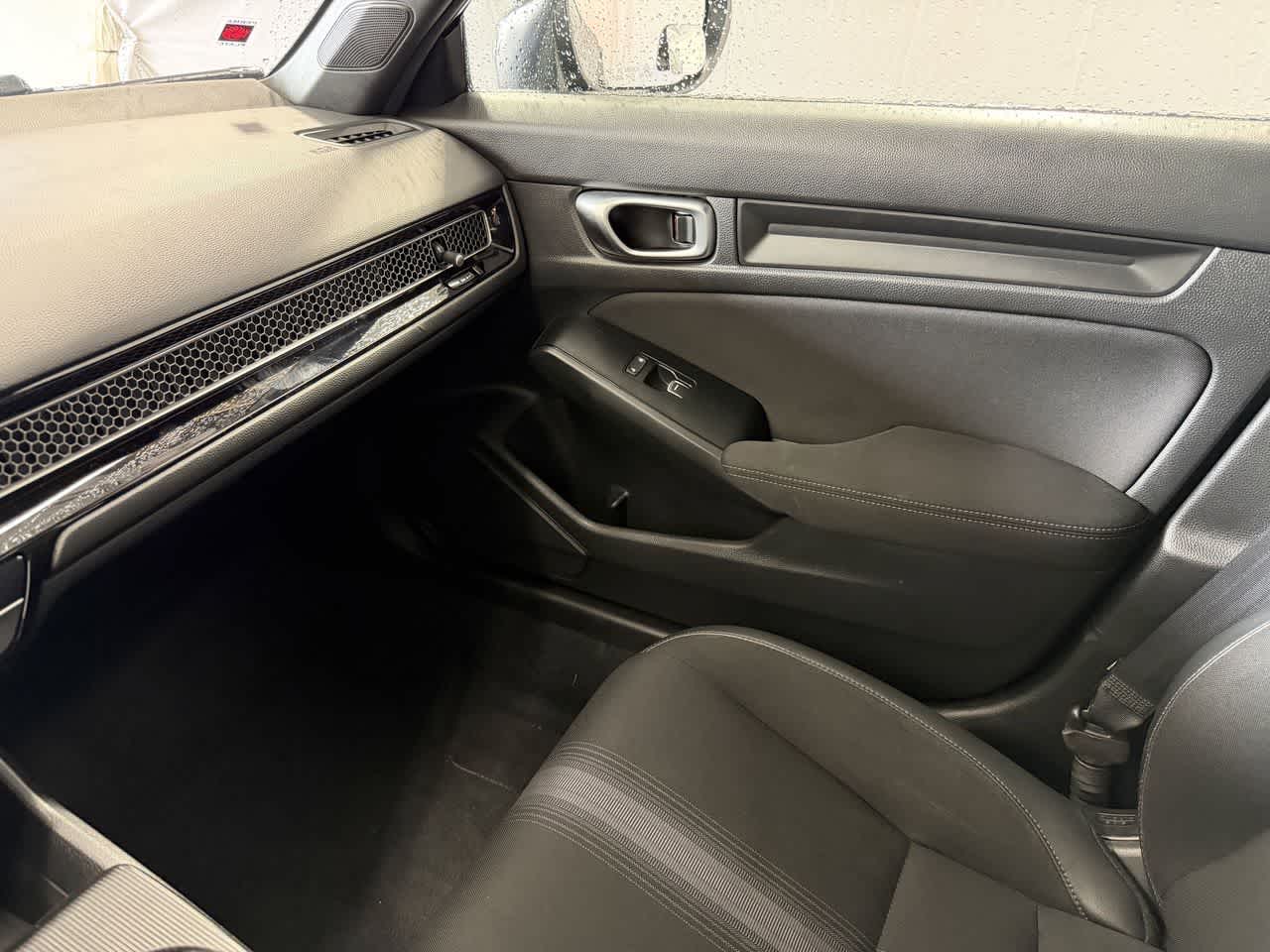 Thumbnail: 2024 Honda Civic - 22