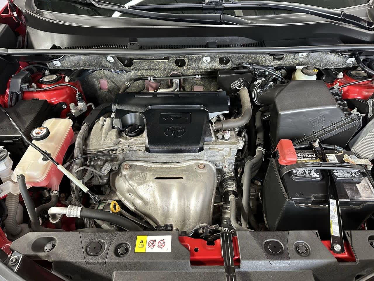 Thumbnail: 2017 Toyota RAV4 - 8