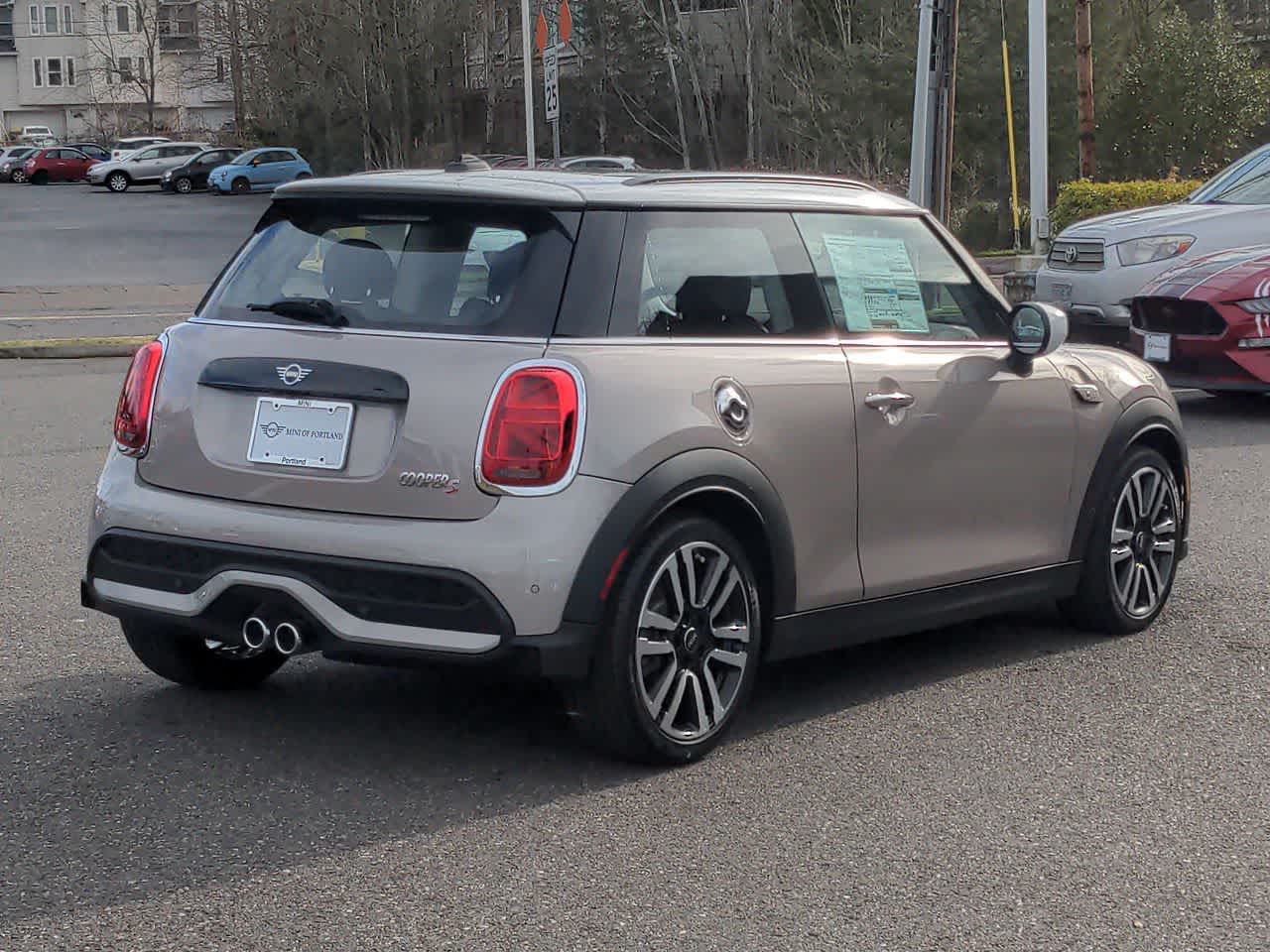 Thumbnail: 2023 MINI Cooper Hardtop - 6