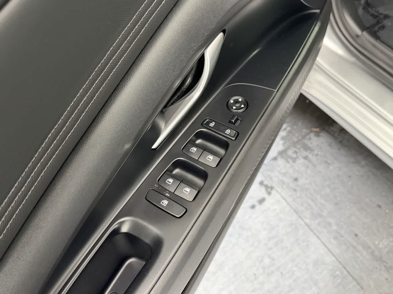 Thumbnail: 2021 Hyundai Elantra - 13