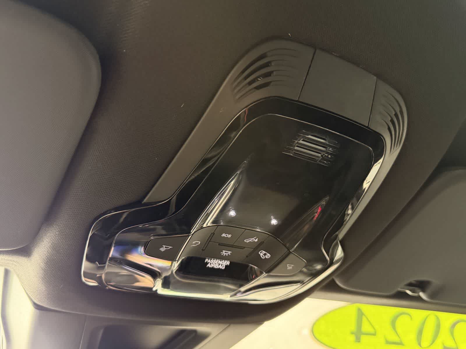 2024 Dodge Hornet R/T - Photo 20