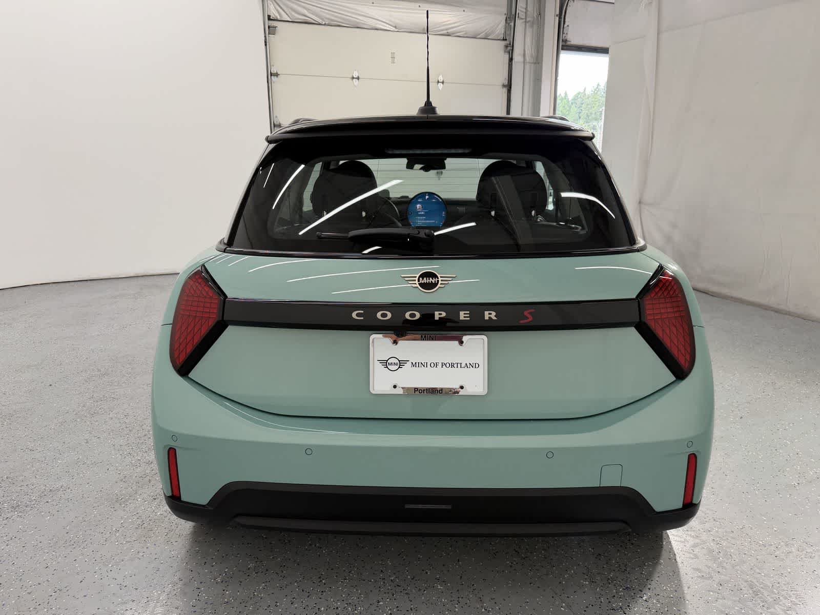 Thumbnail: 2025 MINI Cooper - 3