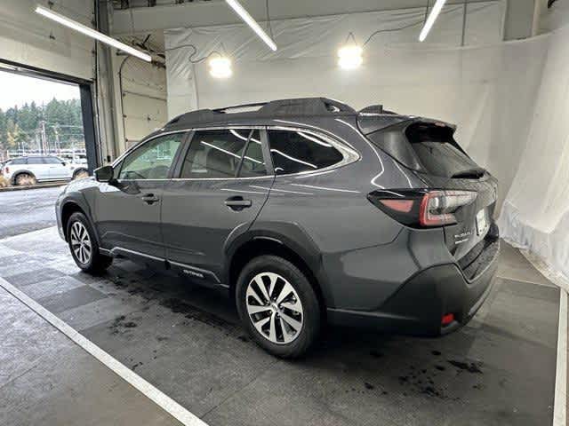2024 Subaru Outback Premium photo 2