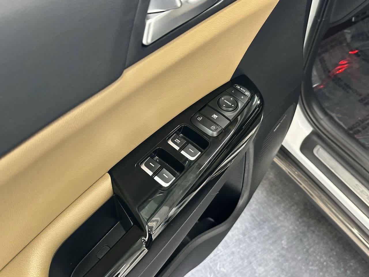 Thumbnail: 2021 Kia Sportage - 14