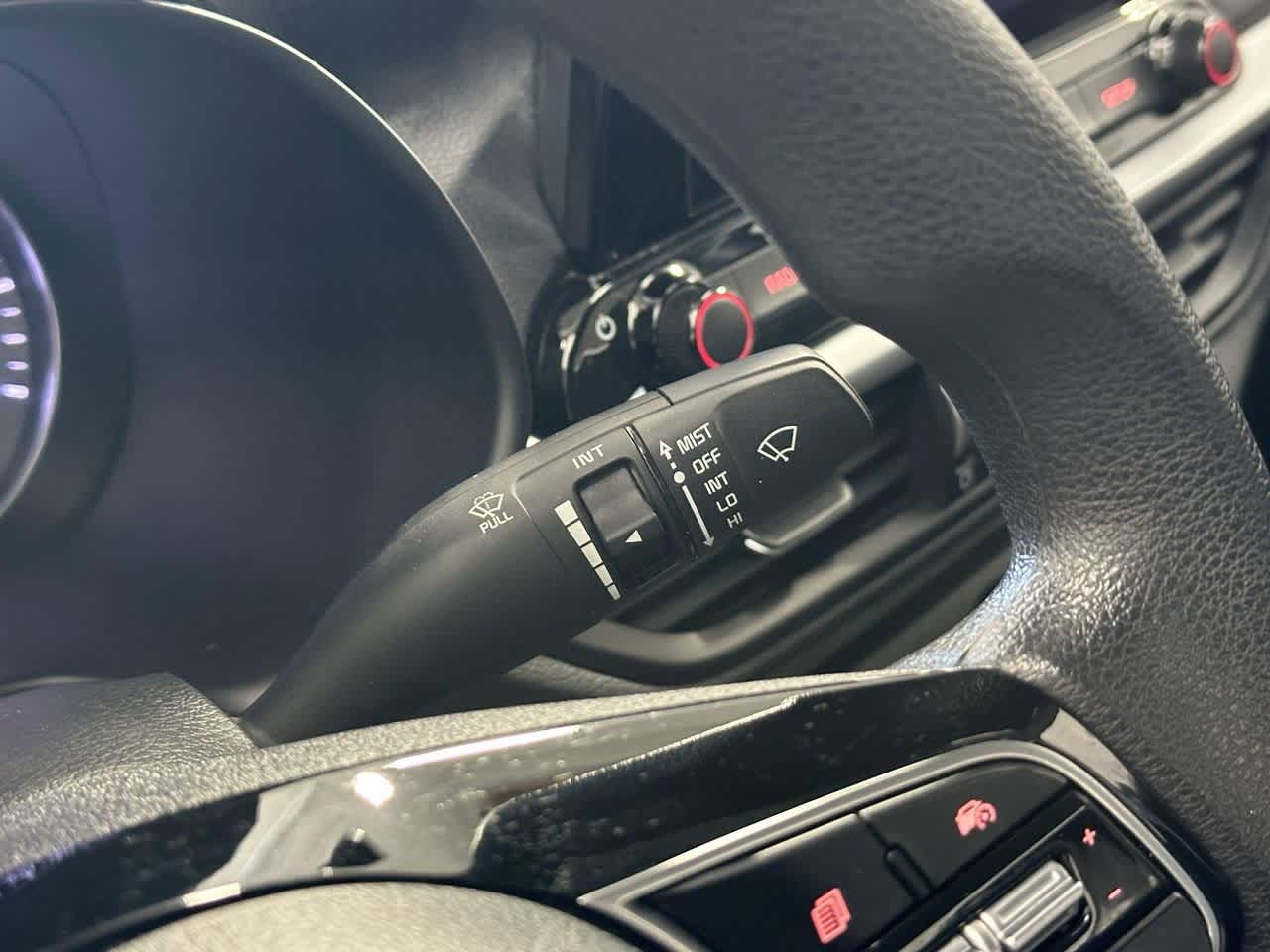 Thumbnail: 2024 Kia Forte - 16