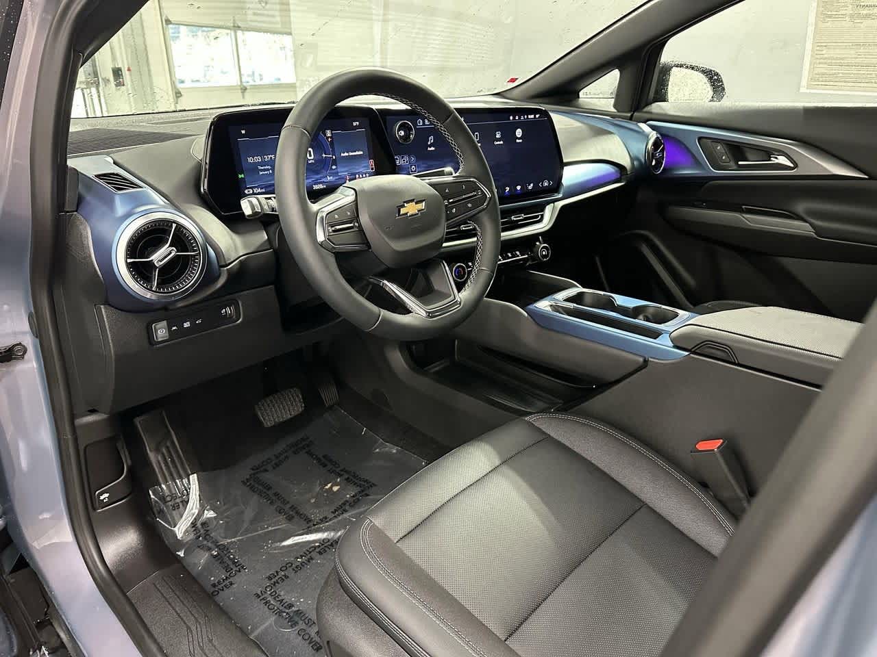 Thumbnail: 2024 Chevrolet Equinox - 9