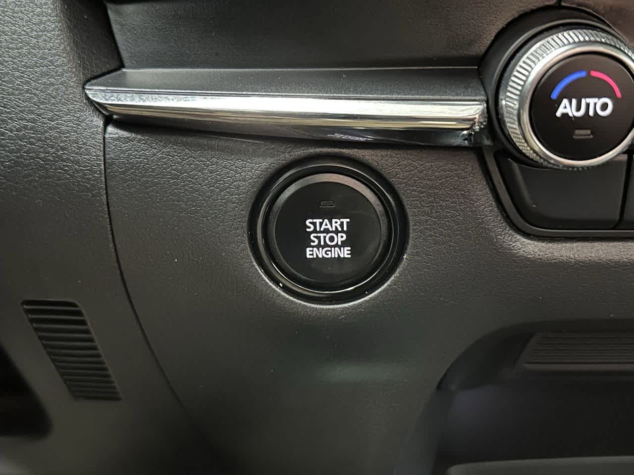 Thumbnail: 2024 Mazda CX-30 - 21