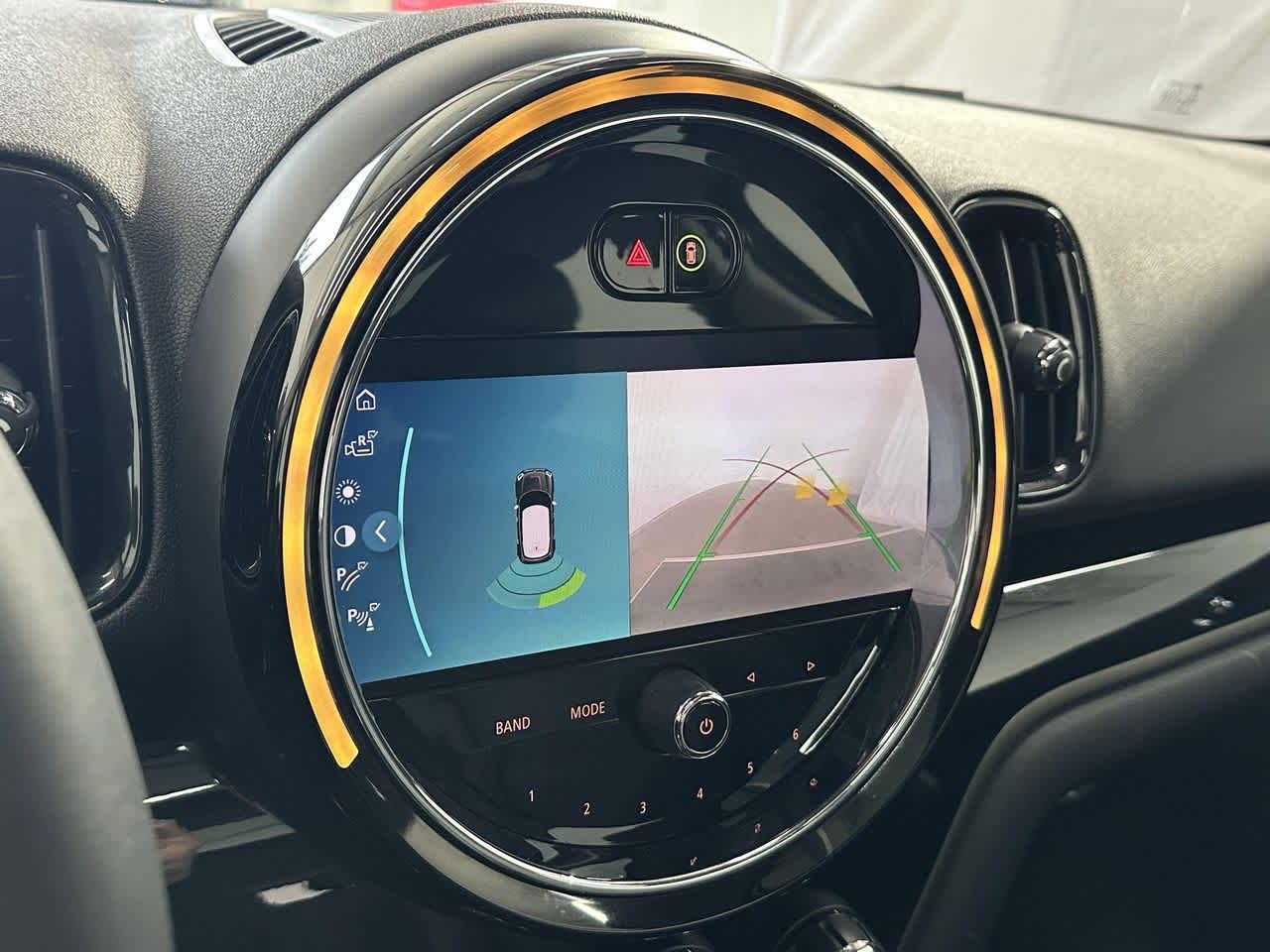 Thumbnail: 2022 MINI Cooper Countryman - 21