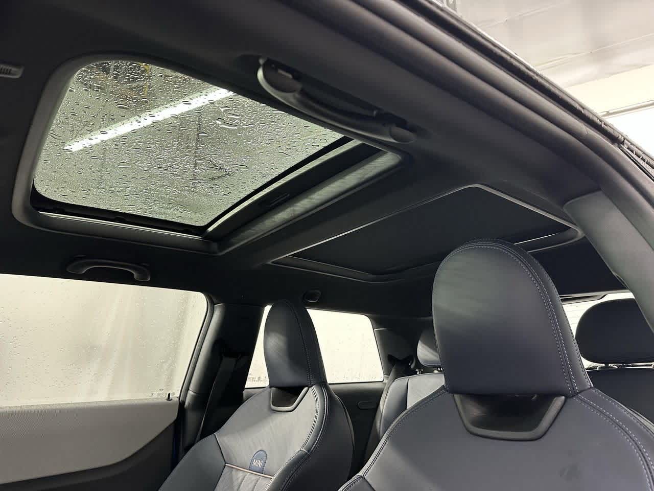 Thumbnail: 2025 MINI Cooper Hardtop - 12