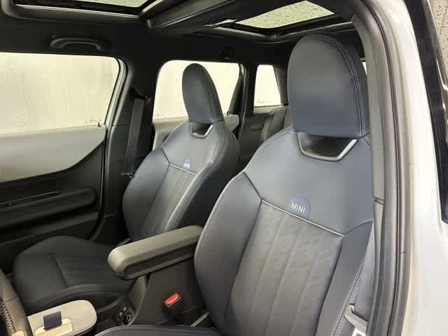Thumbnail: 2025 MINI Cooper Hardtop - 11