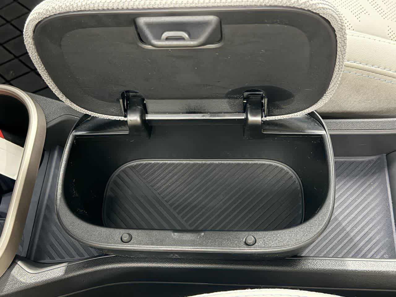 Thumbnail: 2026 MINI Cooper Convertible - 19