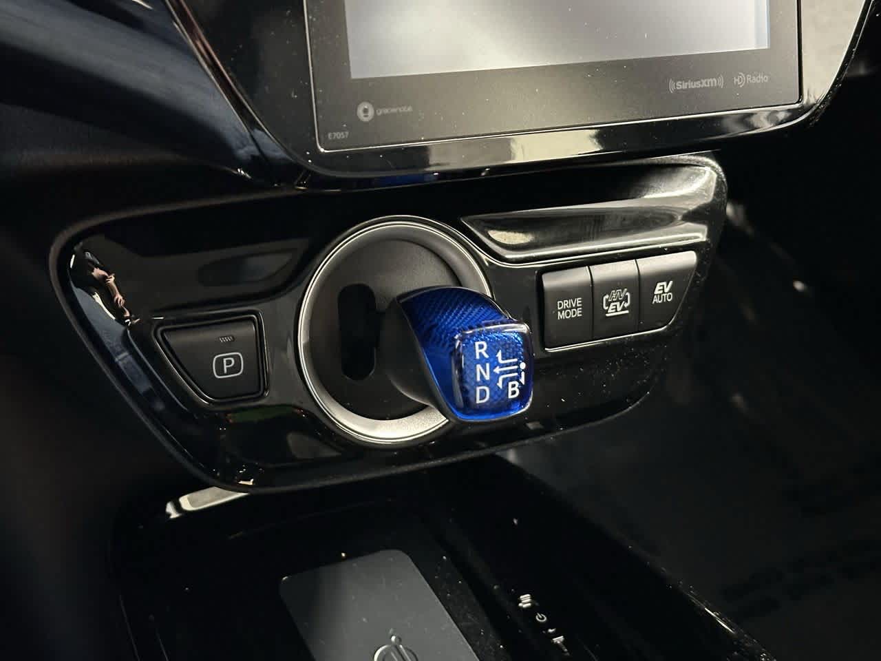 Thumbnail: 2022 Toyota Prius Prime - 21