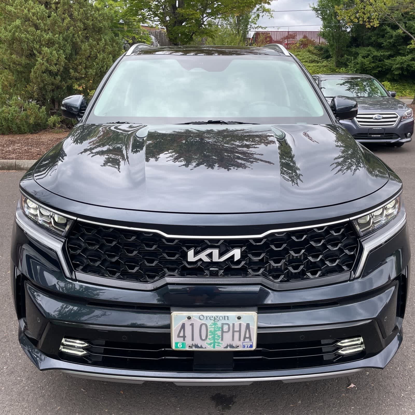 Thumbnail: 2023 Kia Sorento - 4
