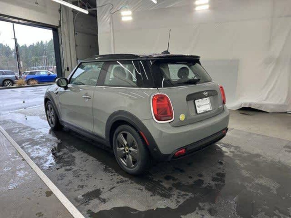 Used 2022 MINI Electric Hardtop 2 Door Cooper SE Hardtop 2 Door Hatchback
