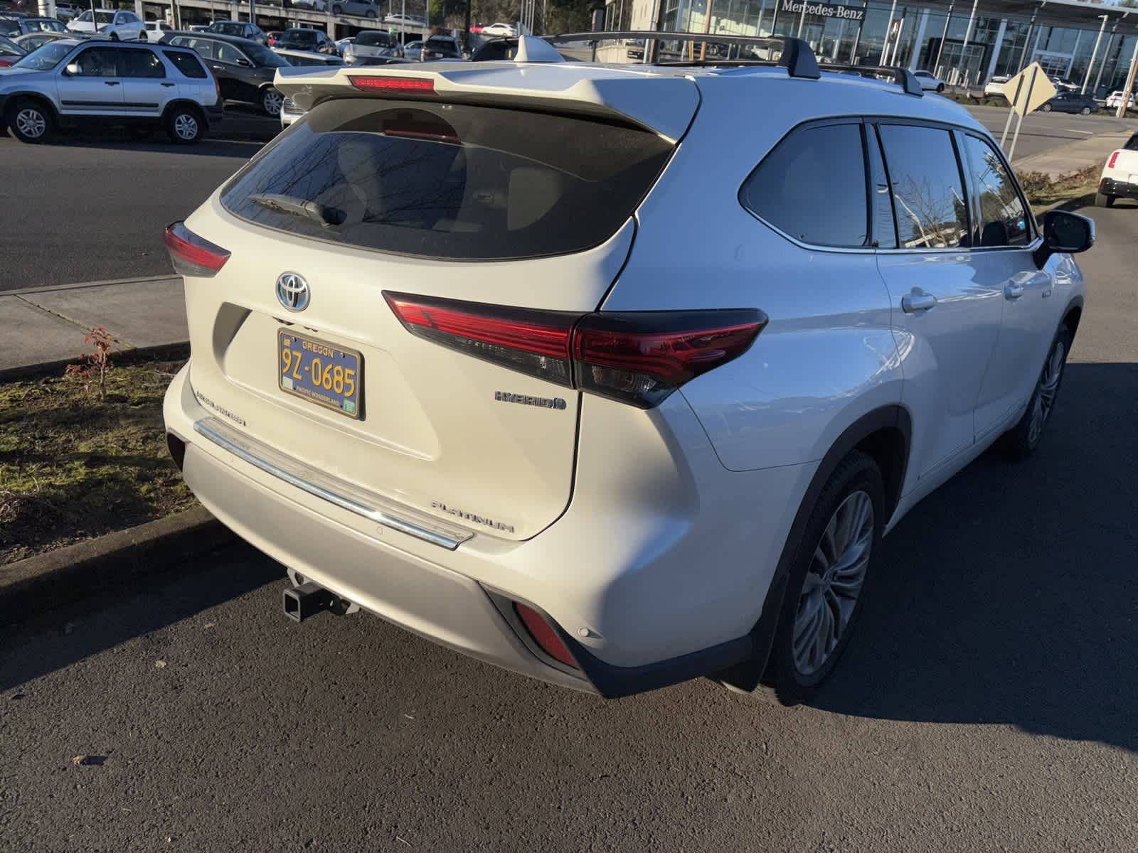 Thumbnail: 2020 Toyota Highlander - 7