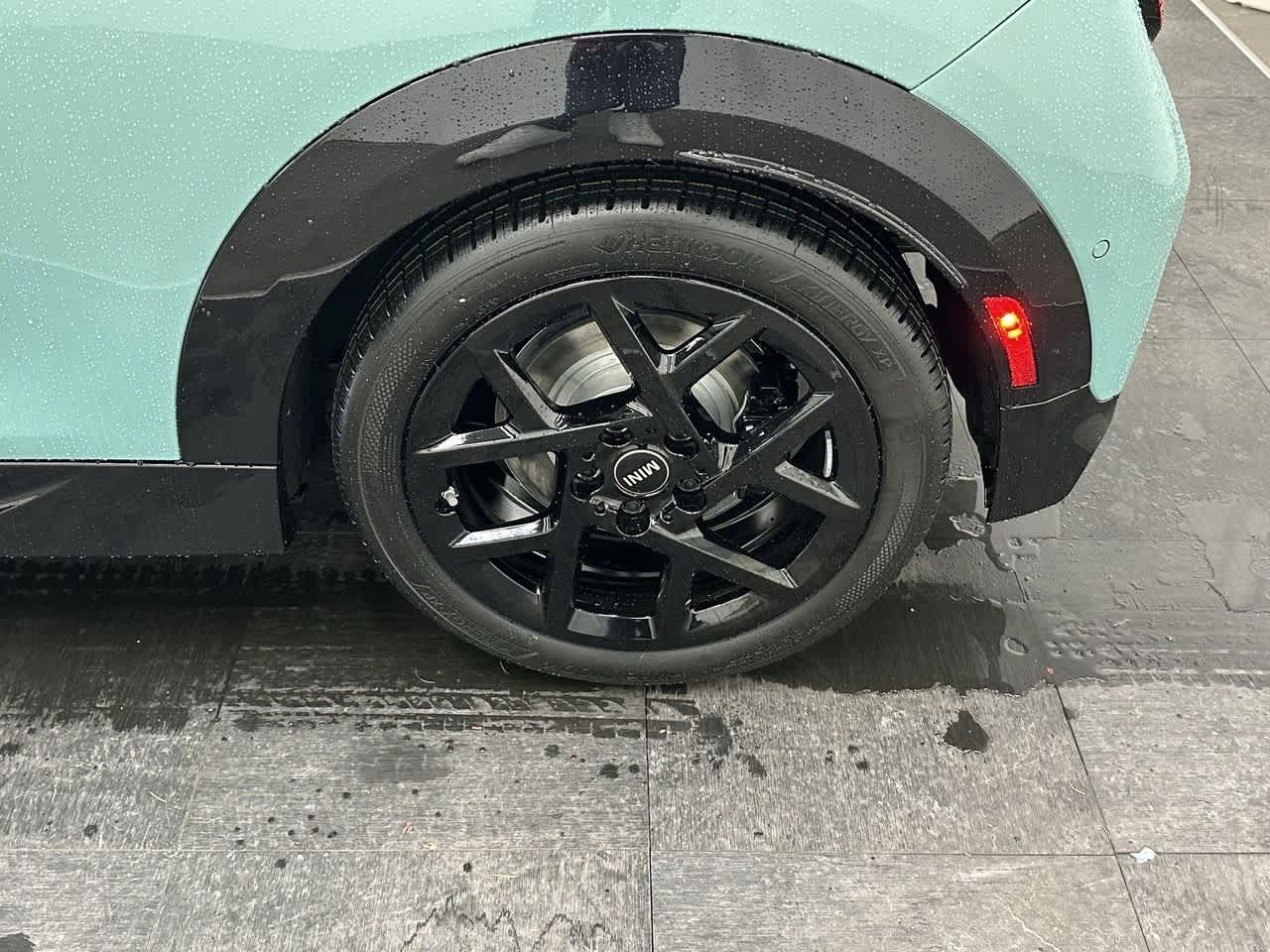 Thumbnail: 2026 MINI Cooper Hardtop - 25