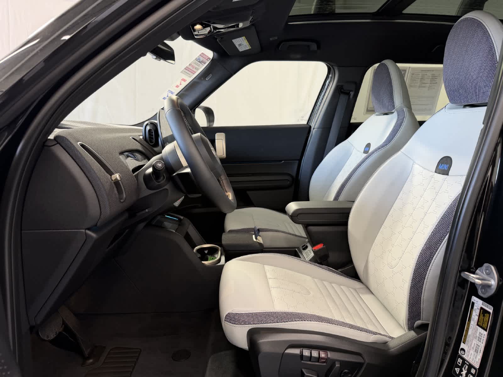2026 MINI Countryman S - Photo 10