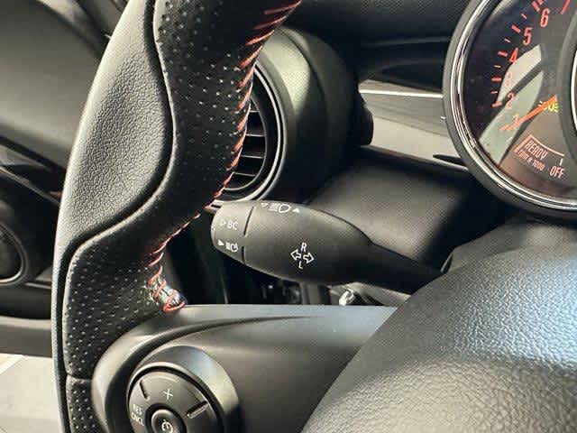 Thumbnail: 2019 MINI Cooper Convertible - 16
