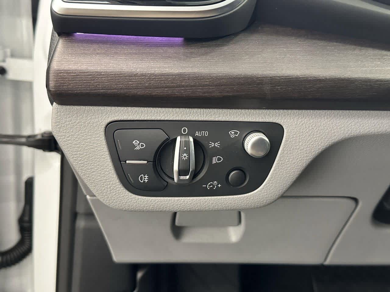 Thumbnail: 2022 Audi Q5 - 16