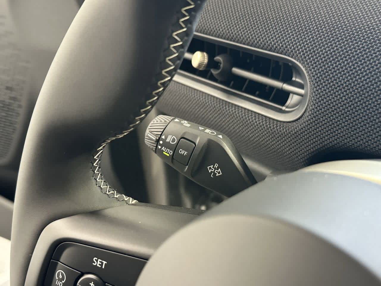 Thumbnail: 2026 MINI Cooper Hardtop - 17