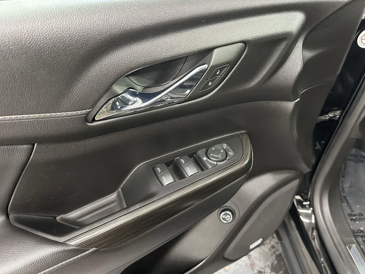 Thumbnail: 2023 GMC Acadia - 11