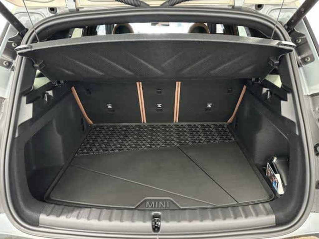 New 2026 MINI Countryman Iconic SUV