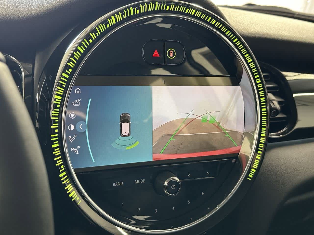 Thumbnail: 2024 MINI Cooper Hardtop - 19