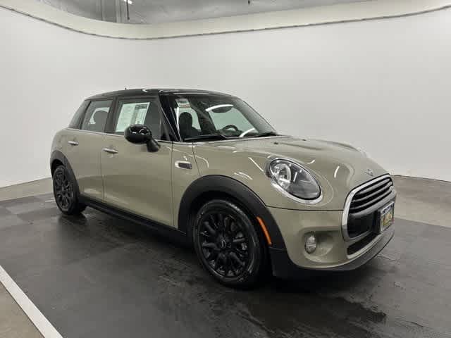 Thumbnail: 2019 MINI Cooper Hardtop - 7