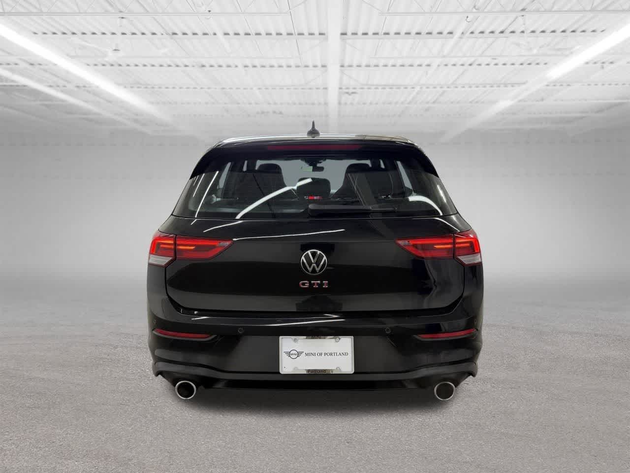 Thumbnail: 2024 Volkswagen Golf - 4