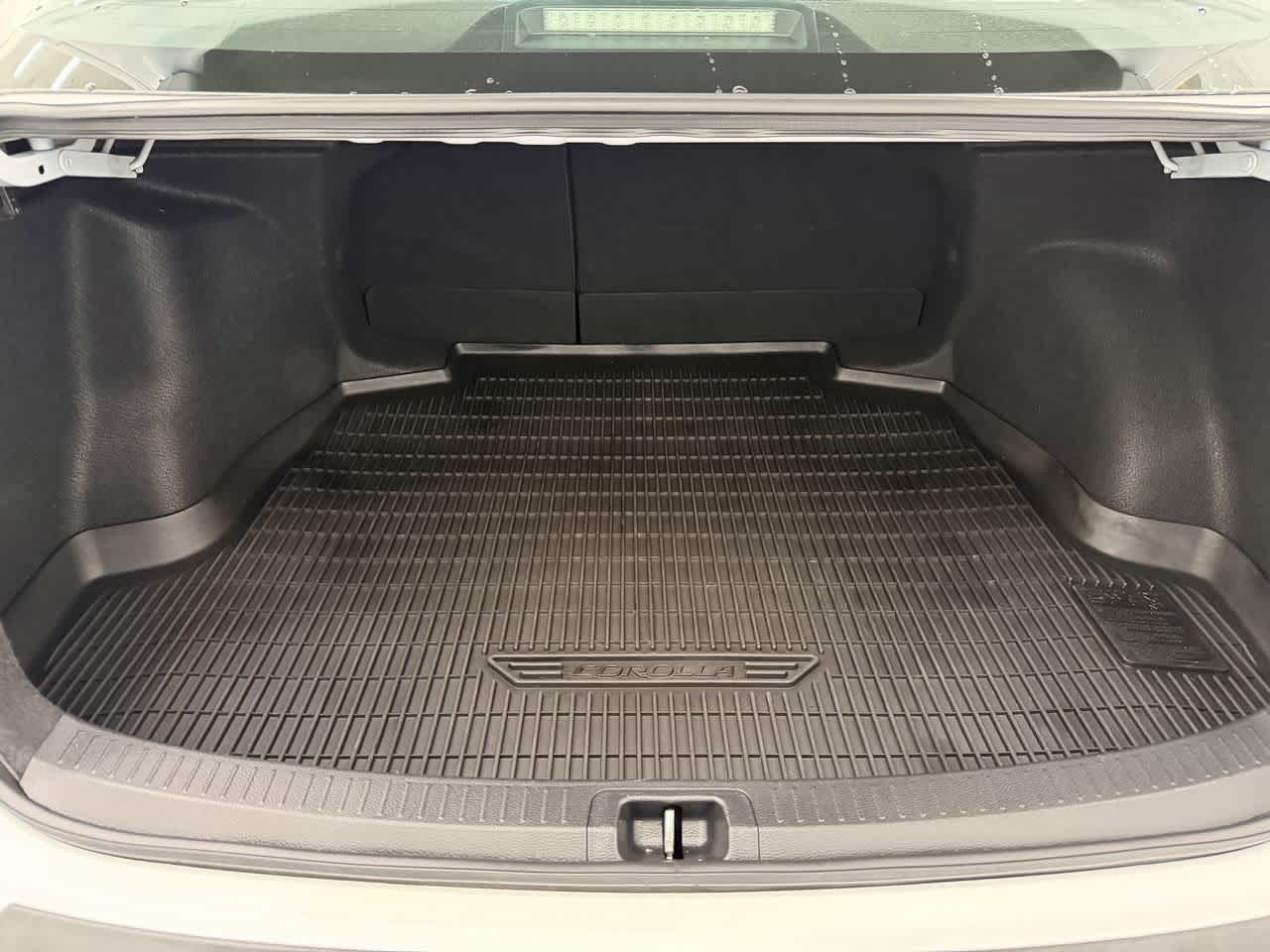 Thumbnail: 2024 Toyota Corolla - 5