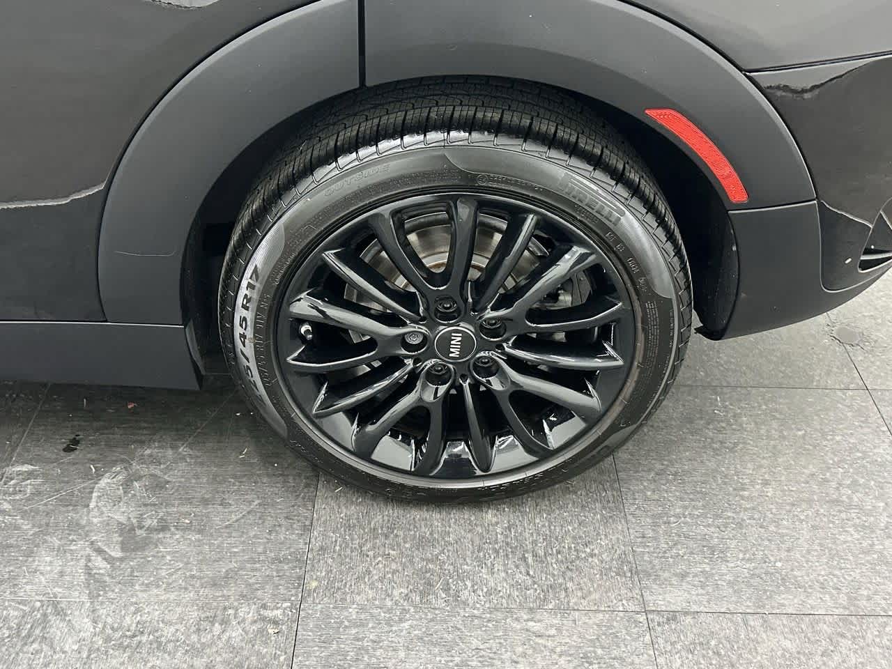 Thumbnail: 2019 MINI Cooper Clubman - 24