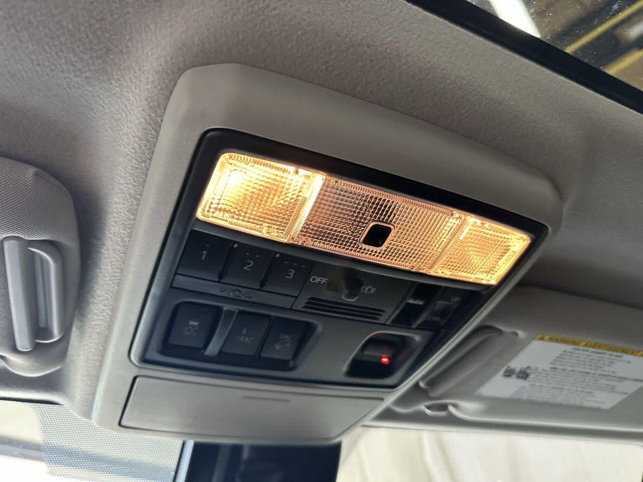 Thumbnail: 2020 Toyota 4Runner - 21