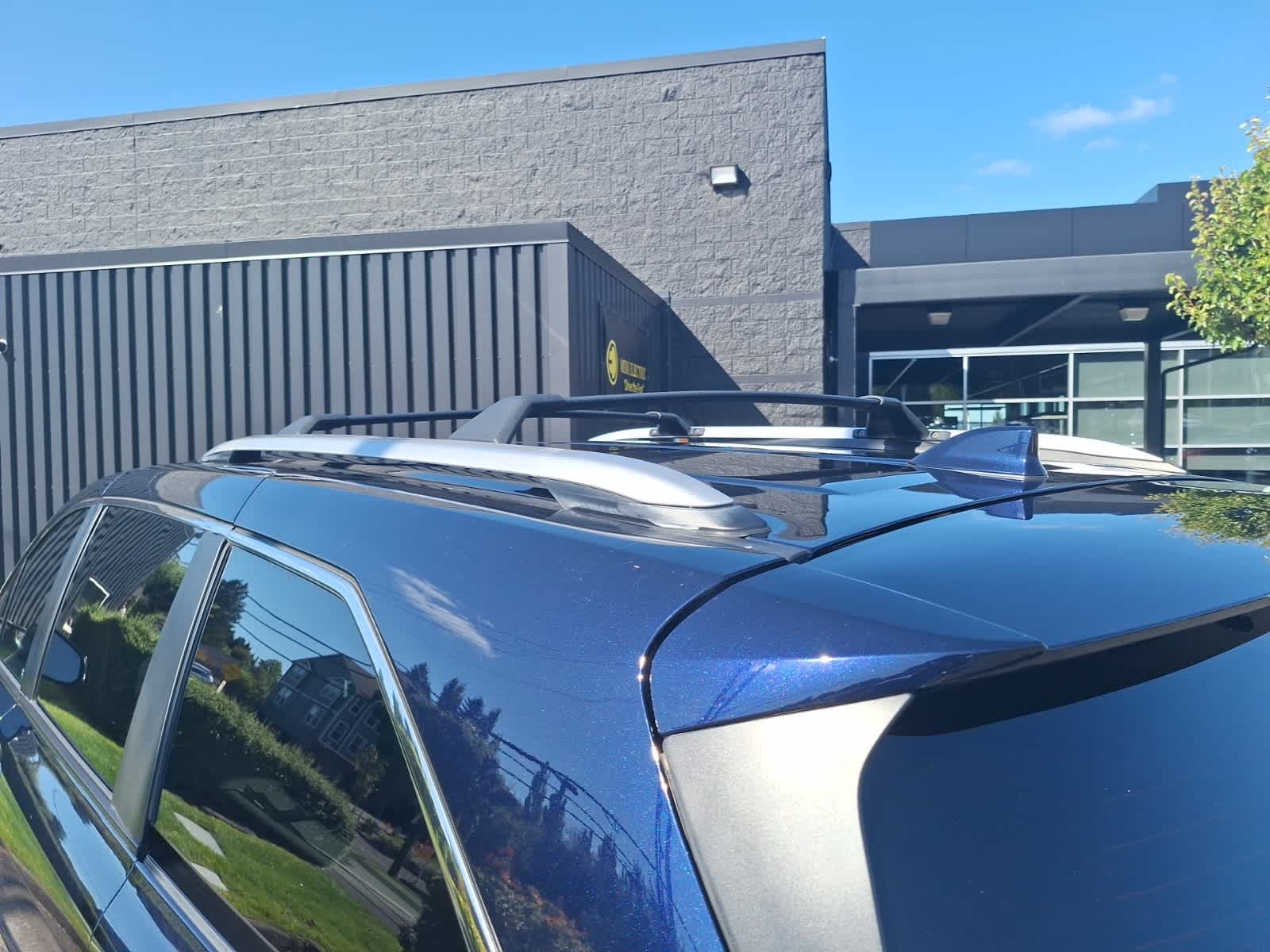 Thumbnail: 2022 Toyota Sienna - 6