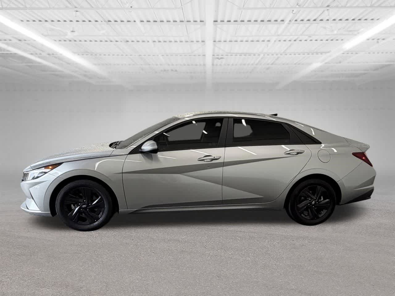 Thumbnail: 2021 Hyundai Elantra - 2