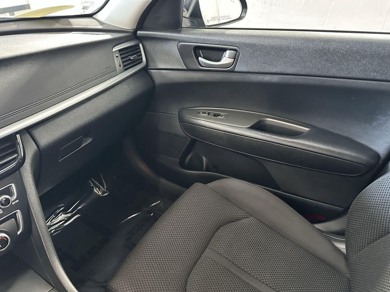 Thumbnail: 2019 Kia Optima - 24