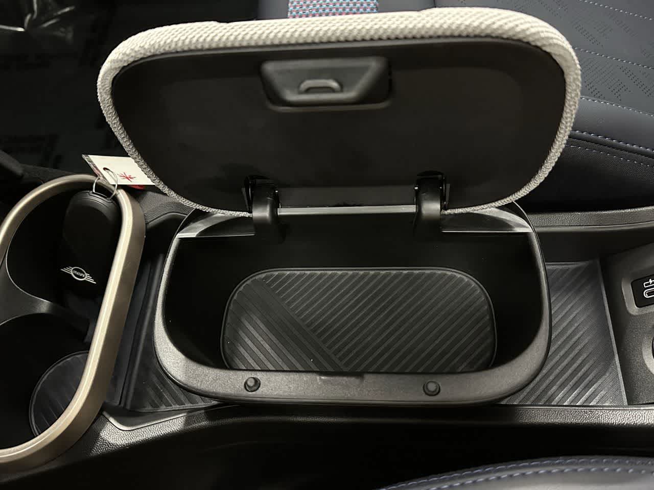 Thumbnail: 2025 MINI Cooper Hardtop - 22