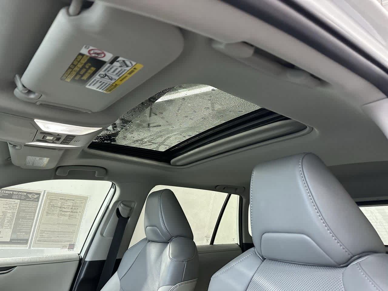 Thumbnail: 2022 Toyota RAV4 - 13