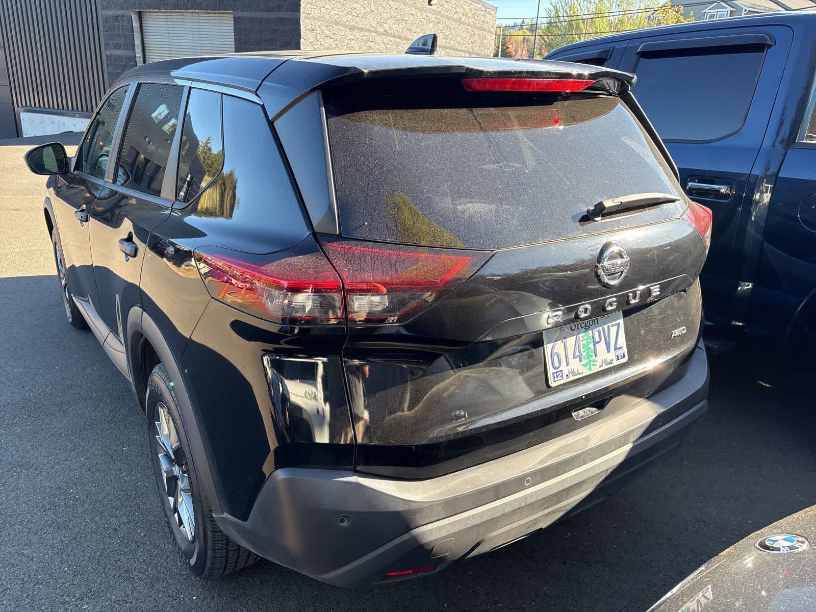 Thumbnail: 2021 Nissan Rogue - 4