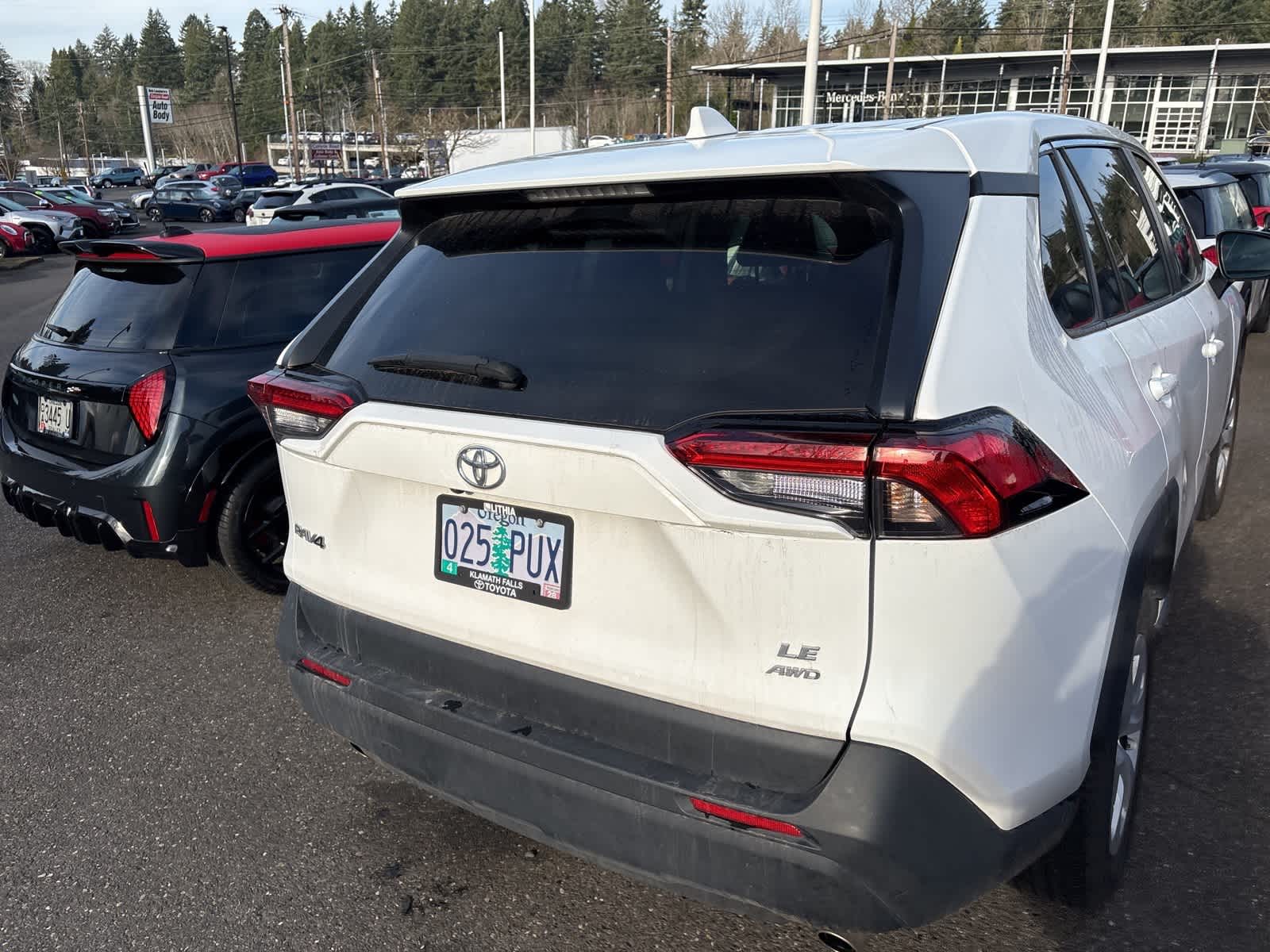 Thumbnail: 2024 Toyota RAV4 - 8