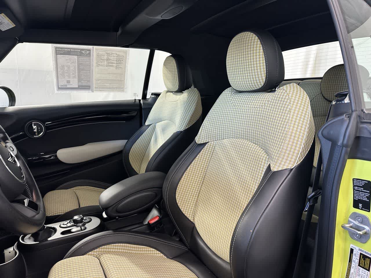 Thumbnail: 2022 MINI Cooper Convertible - 11