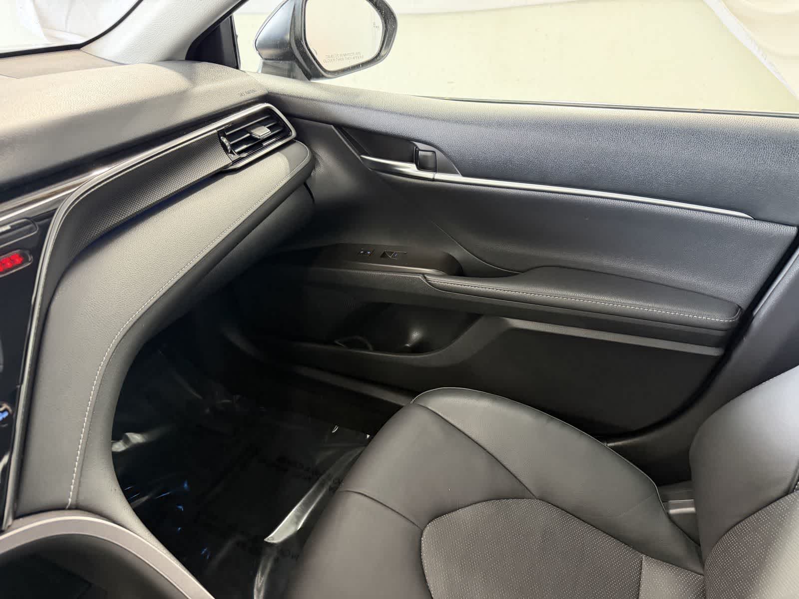 2022 Toyota Camry XSE - Photo 24