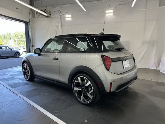 2025 MINI Cooper Hardtop S 3