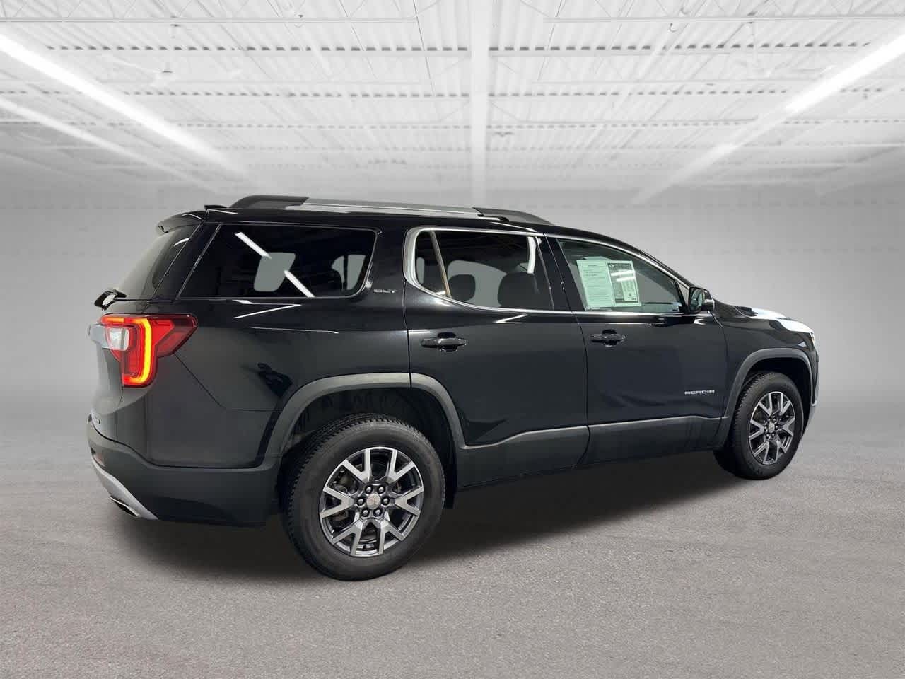 Thumbnail: 2023 GMC Acadia - 5