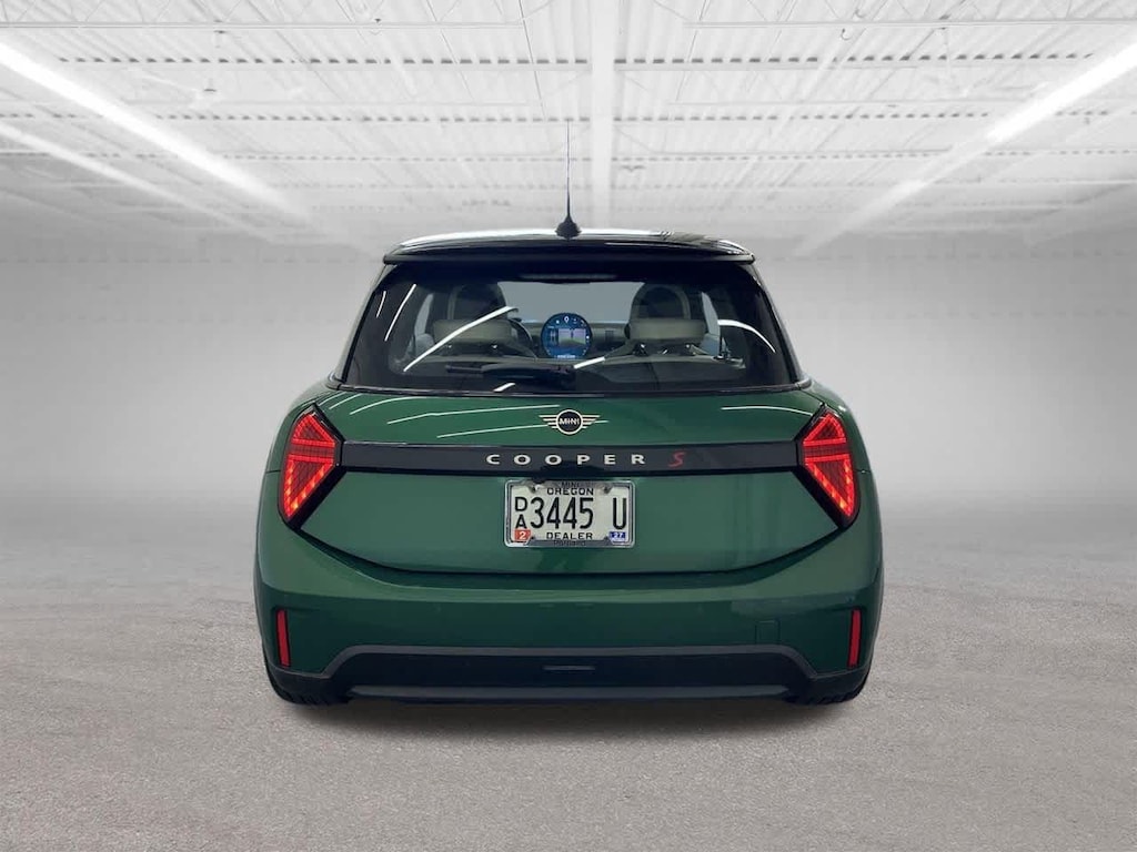 2025 Mini Cooper Hardtop 2 Door Signature photo 4