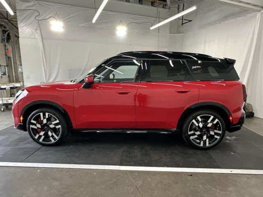 New 2025 MINI Countryman Iconic SUV