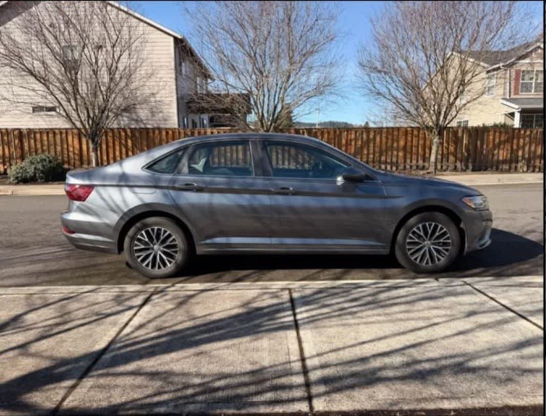 Thumbnail: 2021 Volkswagen Jetta - 9