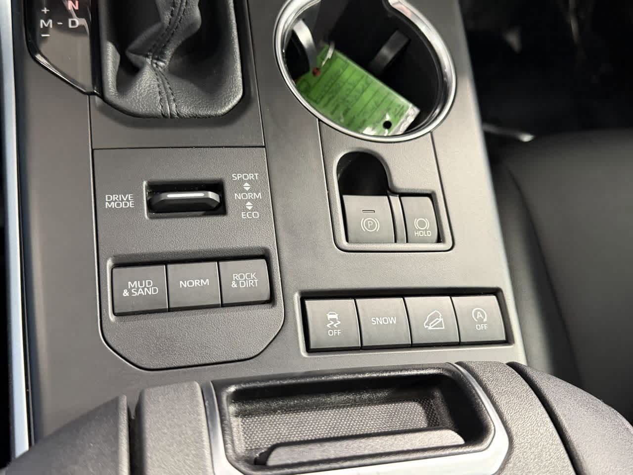 Thumbnail: 2021 Toyota Highlander - 24