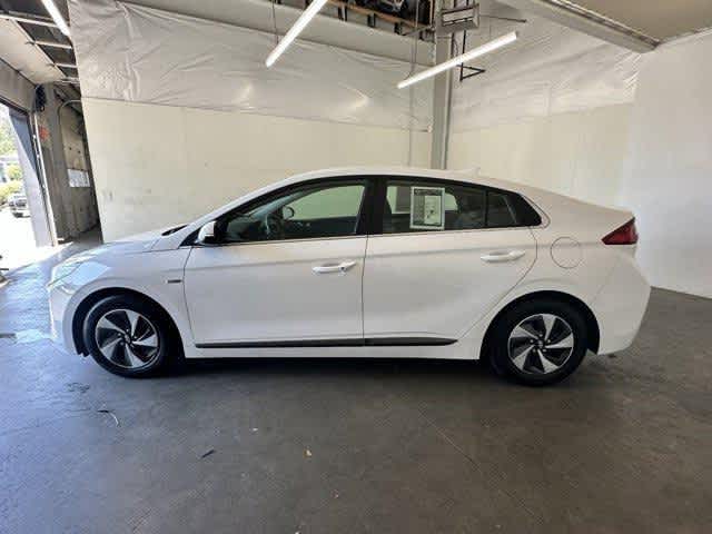 Used 2018 Hyundai IONIQ SEL with VIN KMHC75LC9JU059937 for sale in Portland, OR