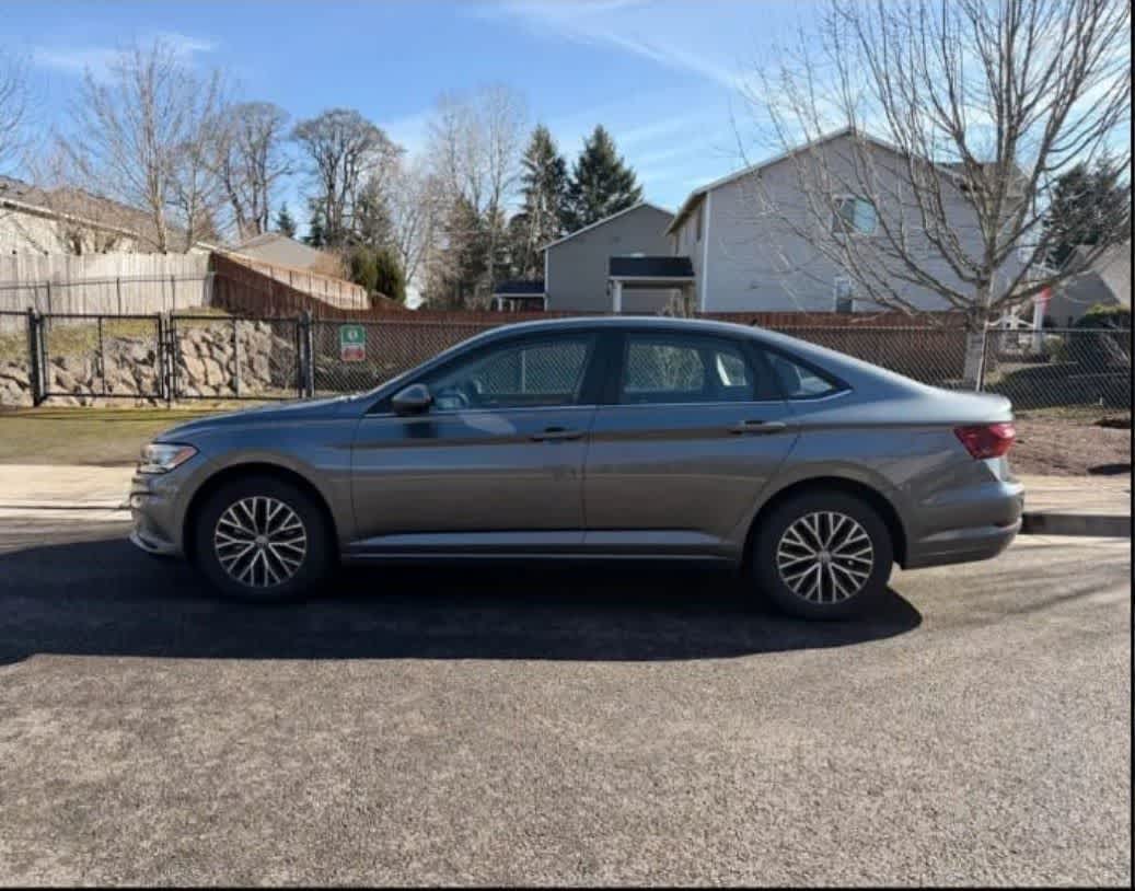 Thumbnail: 2021 Volkswagen Jetta - 6