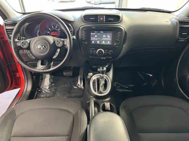 Thumbnail: 2017 Kia Soul - 13